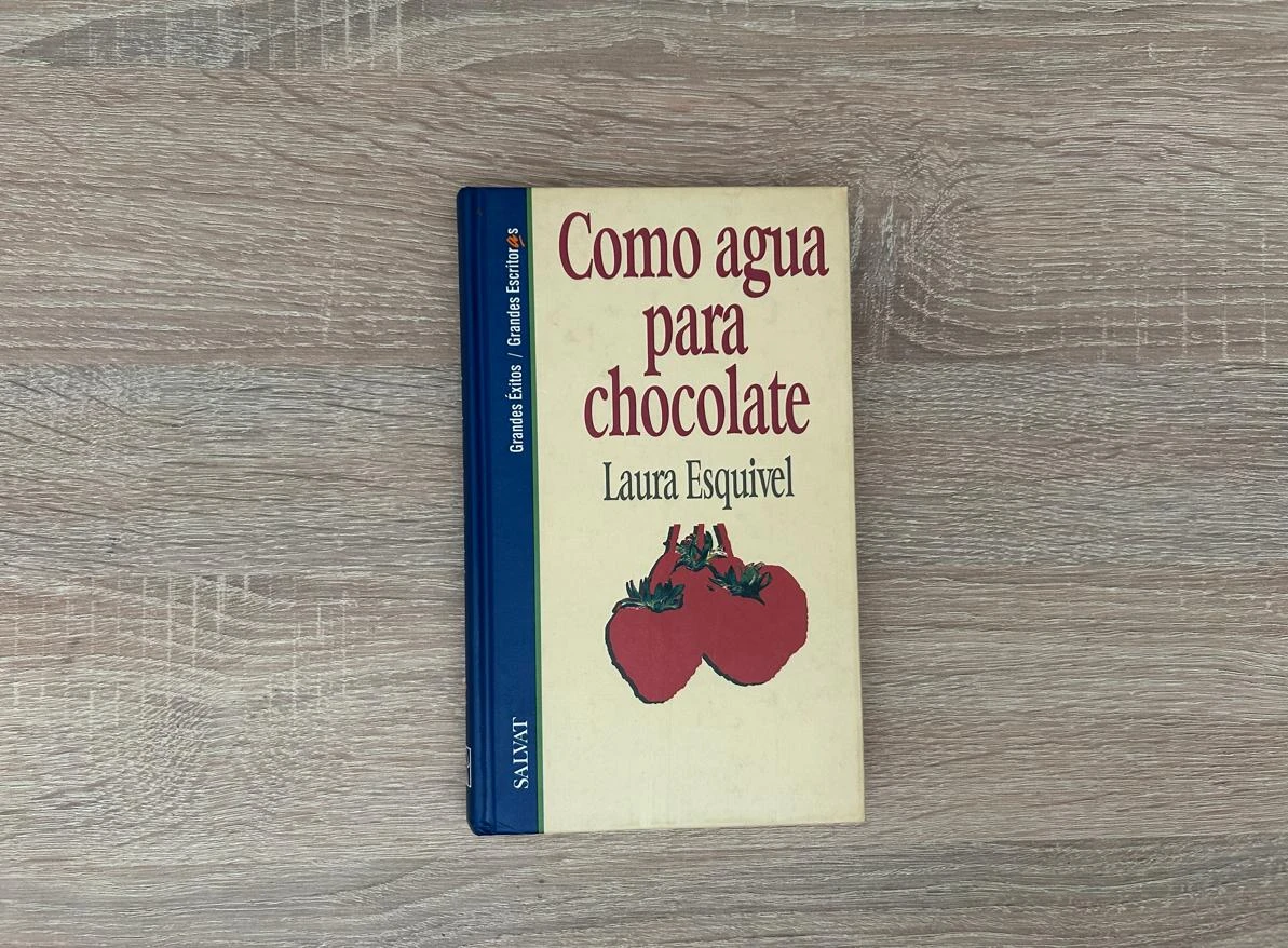 Libro Como agua para chocolate - Laura Esquivel (Tapa Dura)